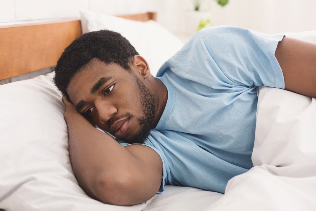 9 reasons why you're having trouble falling asleep and what to do next