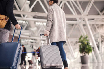 How Should Your Travel Outfits Look like