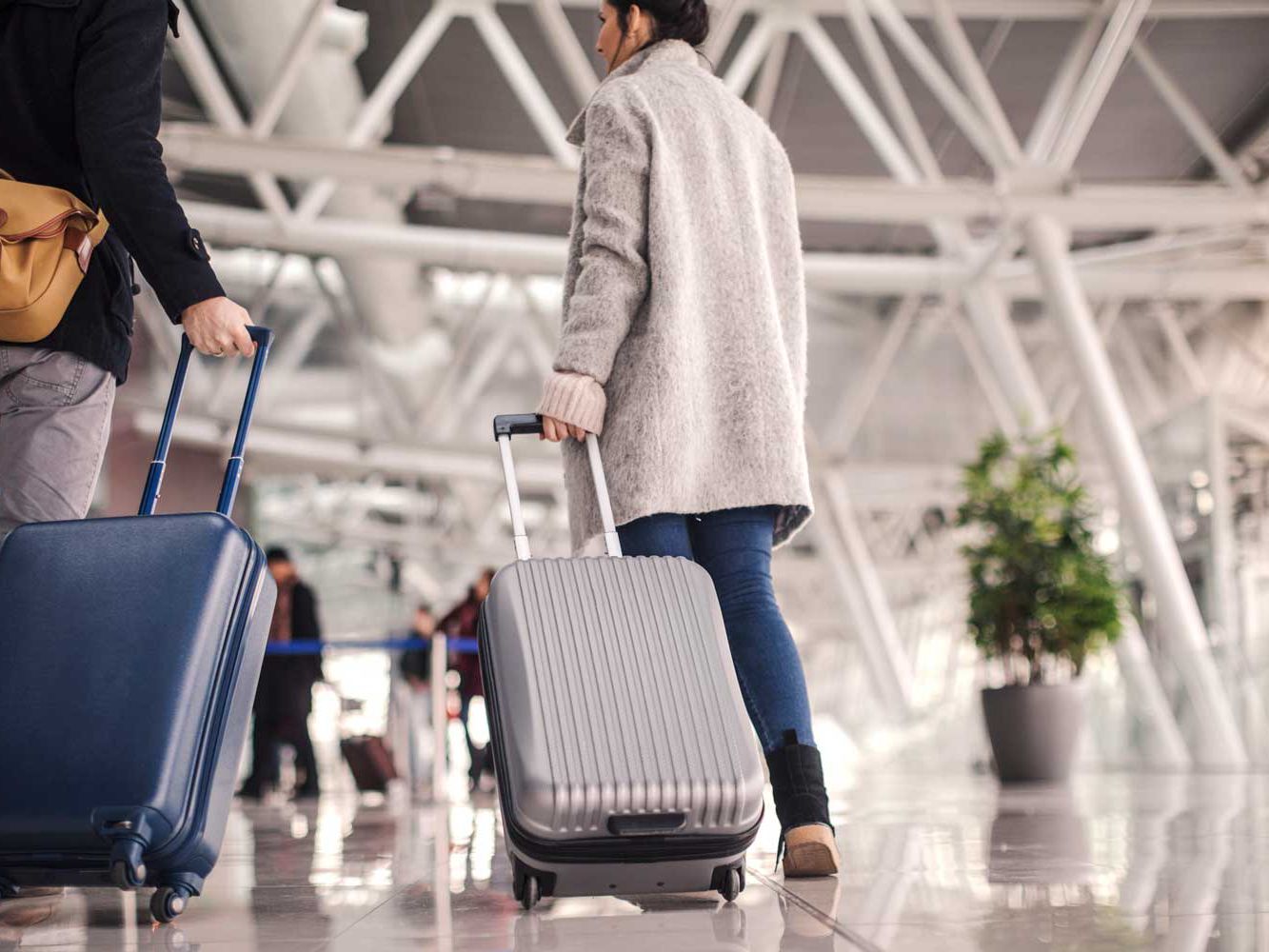 How Should Your Travel Outfits Look like