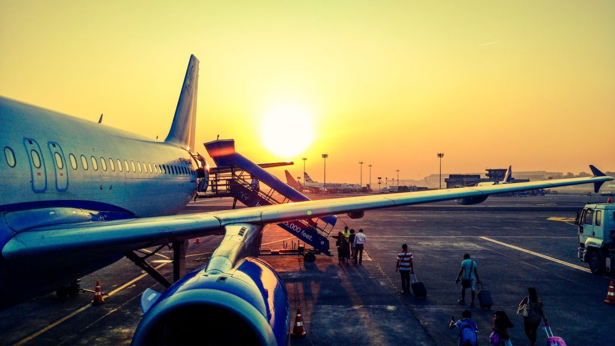 7 Top Airline Travel Tips for hassle-free travel