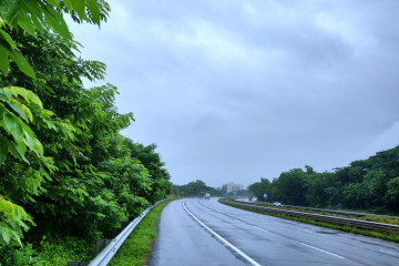 Empty,Mumbai,Pune,Express,Highway,During,Monsoon,Because,Of,Lockdown