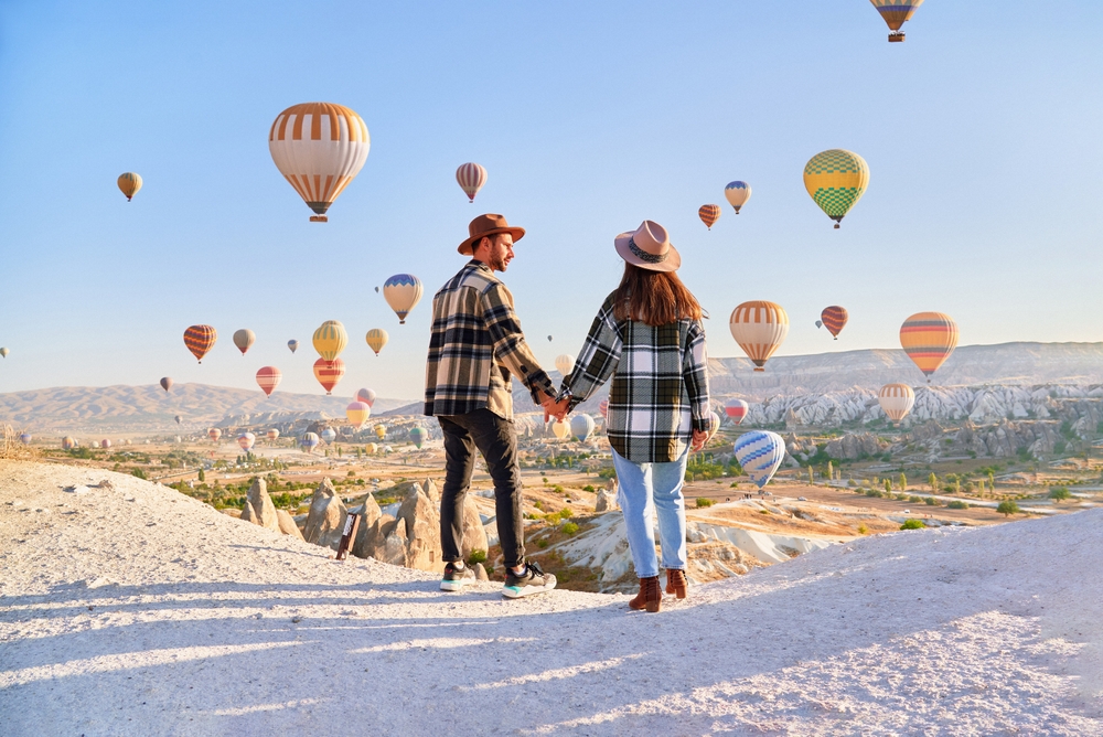 Couple,Travelers,Vacations,Together,In,Beautiful,Destination,In,Goreme,,Turkey.