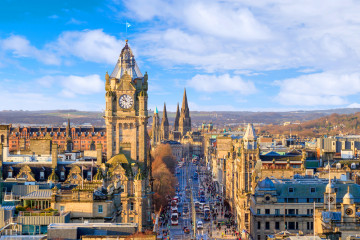 Old,Town,Edinburgh,And,Edinburgh,Castle,In,Scotland,Uk