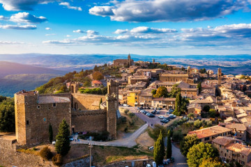 View,Of,Montalcino,Town,,Tuscany,,Italy.,The,Town,Takes,Its