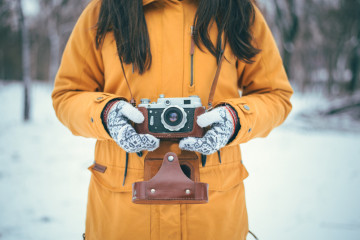 Yang,Woman,Holding,Retro,Camera,Outdoor,In,Winter,Day