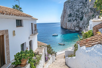 9 Best Places to Retire in Spain, According to Local Expats