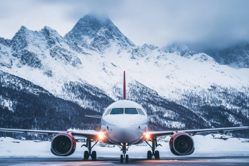 7 Simple Sustainable Travel Tips For This Winter Holiday