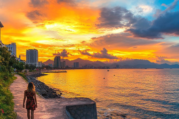 8 ways to travel more sustainably in 2025
