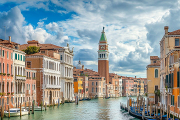 8 Water-Based Cities Around The World That Do Not Use Roads