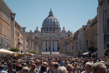 World’s most overcrowded tourist destinations