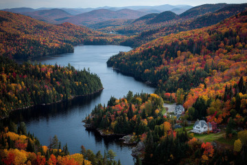 7 countries with the most colourful autumn landscapes