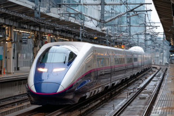 Meet The 10 Fastest Trains In World No. 1 Travels At Top Speed Of …; It’s Definitely Not Japan, Italy, Or France — Can You Guess Country
