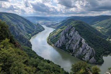 List of 7 Rivers That Flow Backward in the World