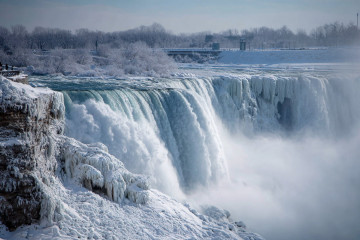 Does Niagara Falls freeze over in winter Here’s the truth