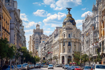 Spain eyes higher foreign tourist arrivals in 2026