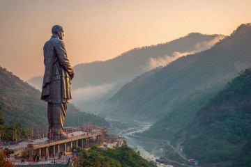 10 tallest statues in the world travellers need to add to their travel wish-list
